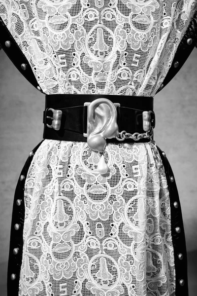 Look 14